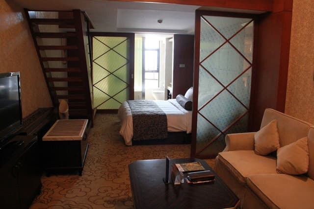 Standard Loft, Multiple Beds