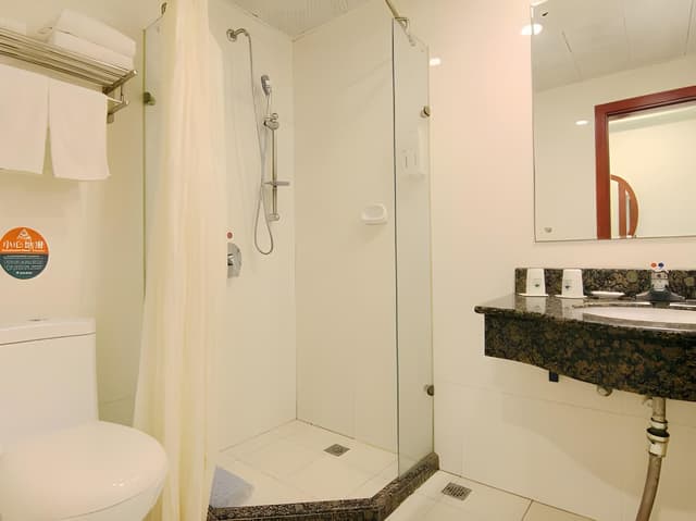 Guest Twin Room