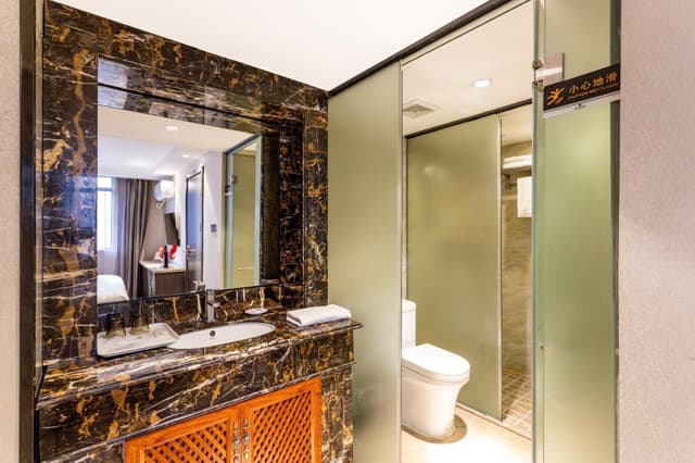 Business Twin Room