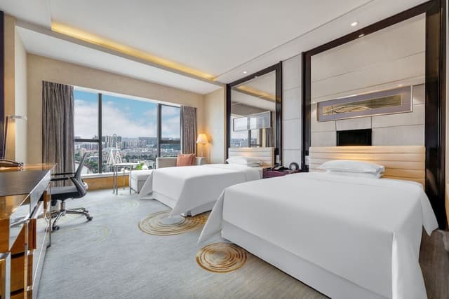 Room, 2 Twin Beds, River View