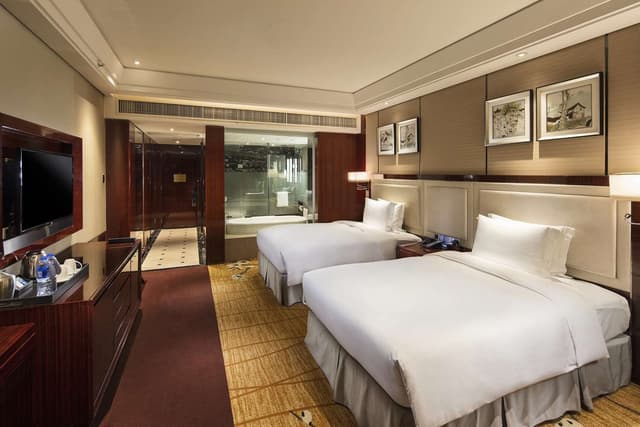 TWIN EXECUTIVE ROOM WITH LOUNGE ACCESS