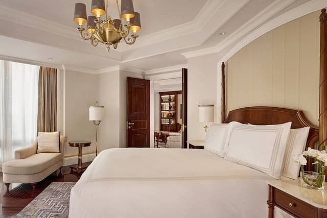 Club Suite, 1 Bedroom, City View