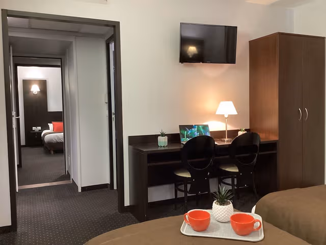 Family Suite, 2 Bedrooms (4 pax)