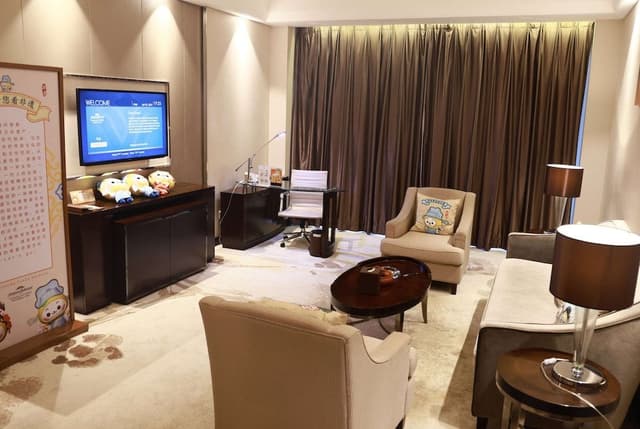Superior Suite, 1 King Bed