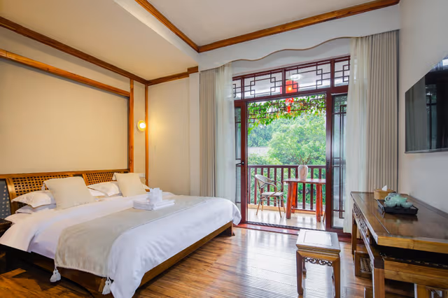 Superior Mountain View Room with Balcony