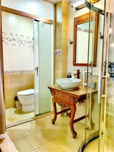 Mountain View Double Bed