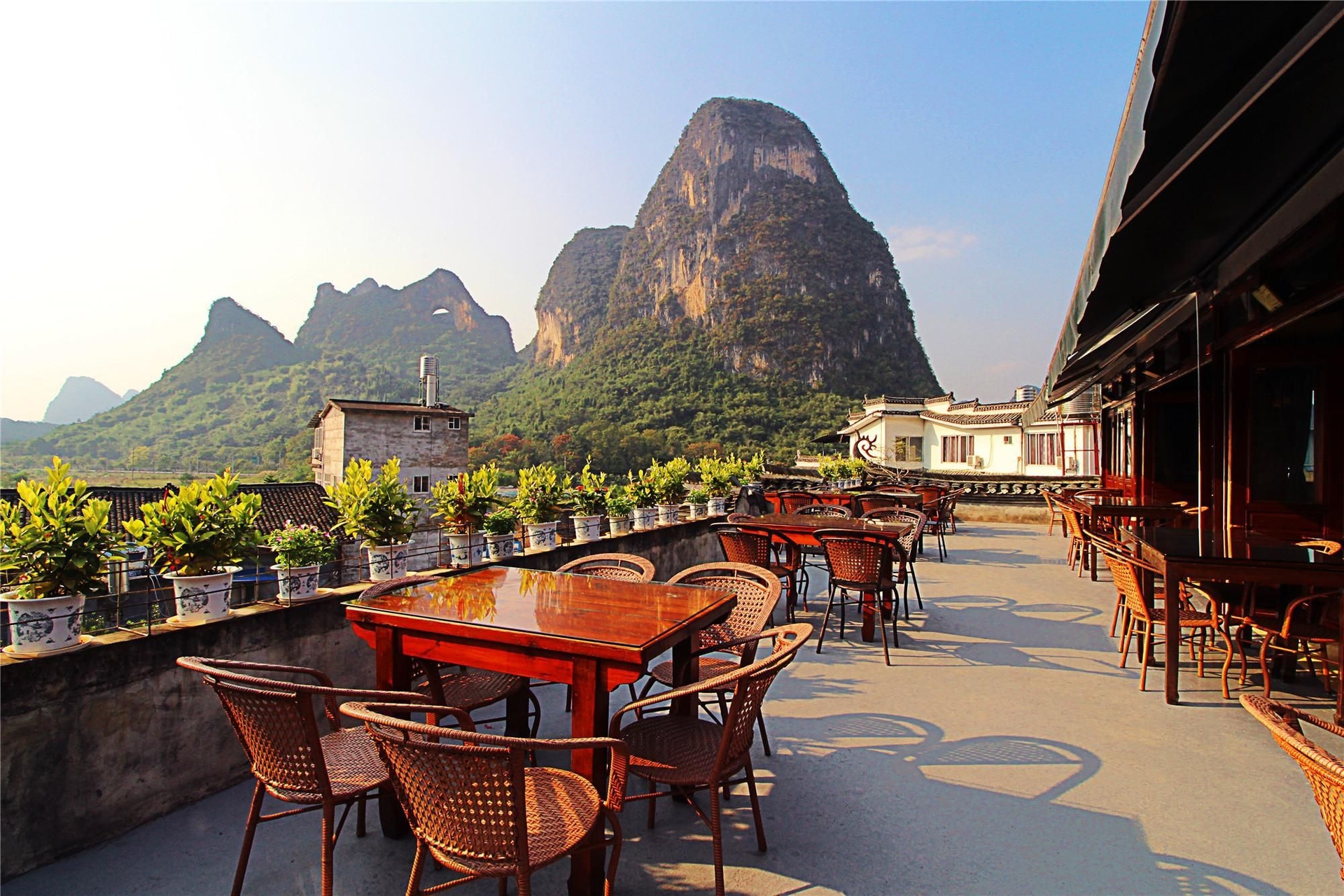 หยางซั่ว วิลเลจ อินน์ (Yangshuo Village Inn)0
