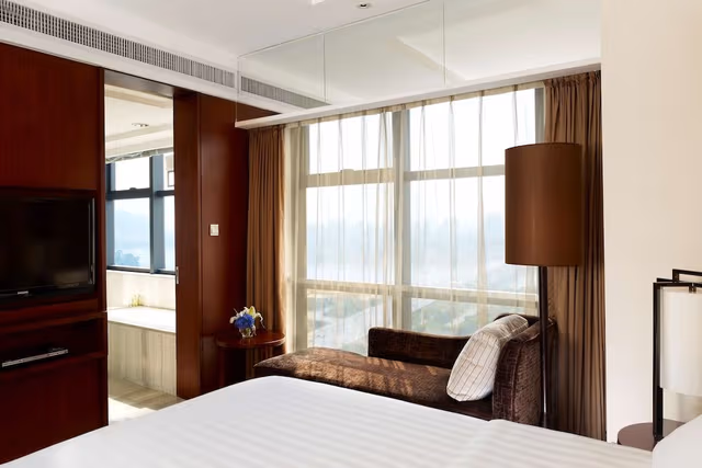 Junior Room, River View