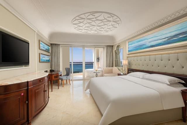 1 King Standard Sea View High Floor