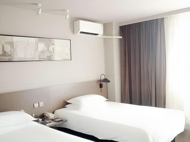 WH - Speical Offer Guest Room