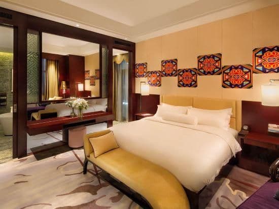 Executive suite rooms