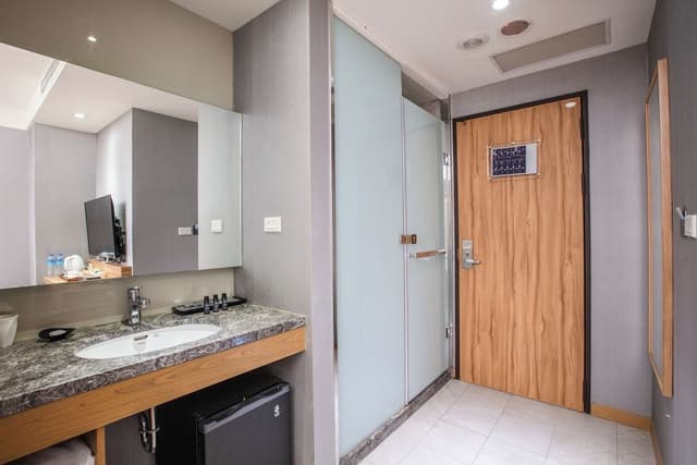 Standard Double Room - No Window