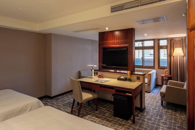 Deluxe Quadruple Room