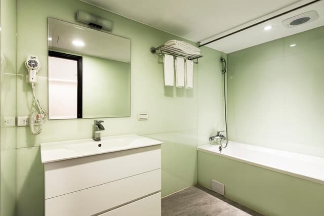 Premium Quadruple Room with 2 Double Beds