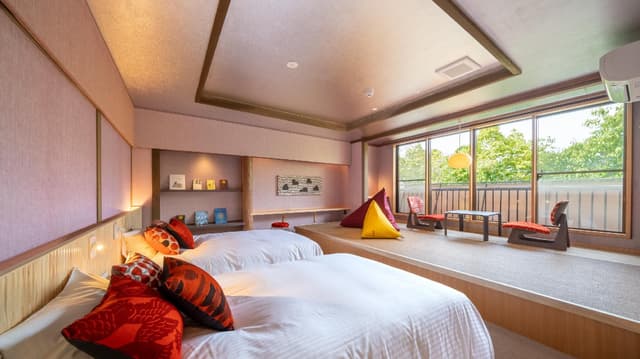 Mountain View Twin Room