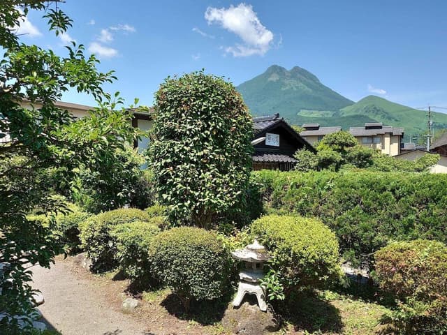 Japanese Style Room with Shared Bathroom, Sobo