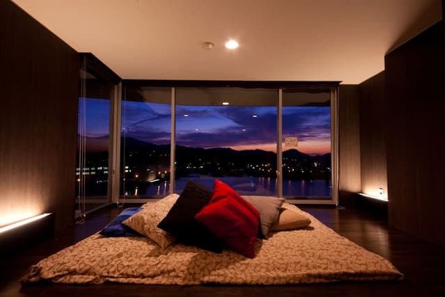 Japanese Style Suite, River View