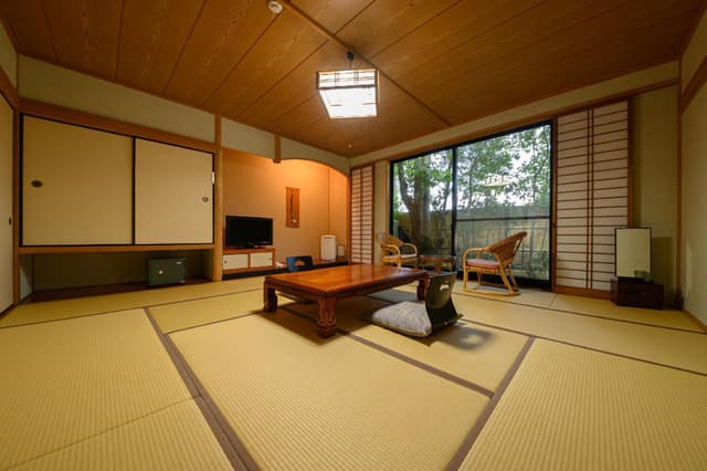 Japanese-Style with Bath Made of Rocks