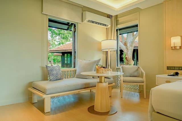 Pool Terrace Twin