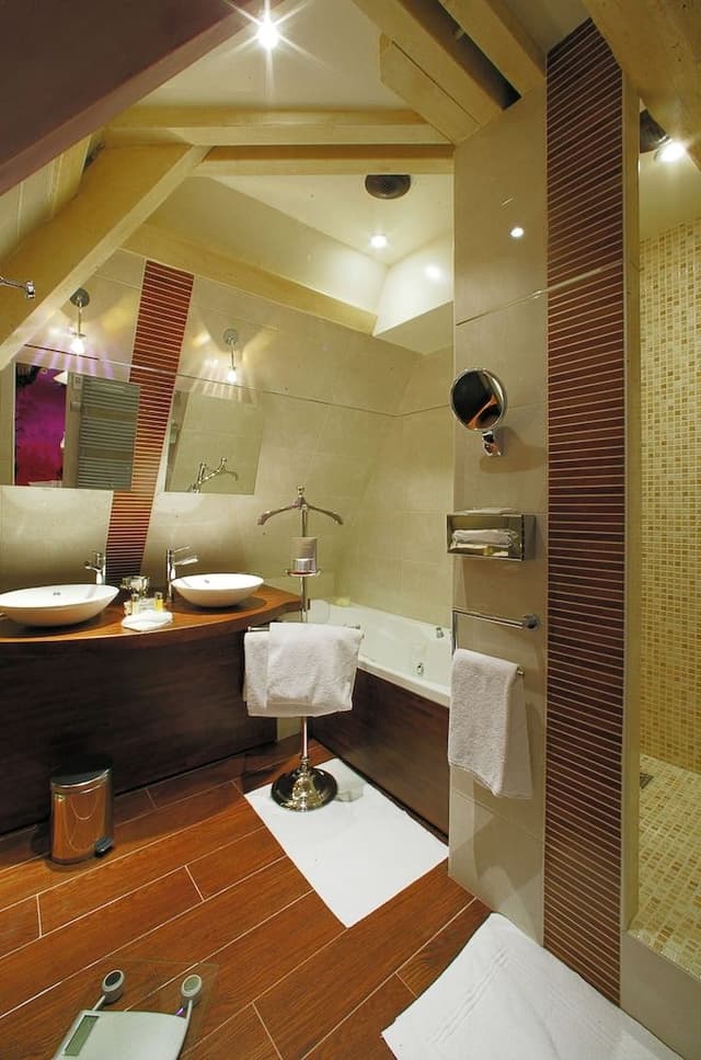 Superior Double or Twin Room, 1 Queen Bed, Courtyard View