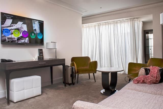 Prestige Suite
