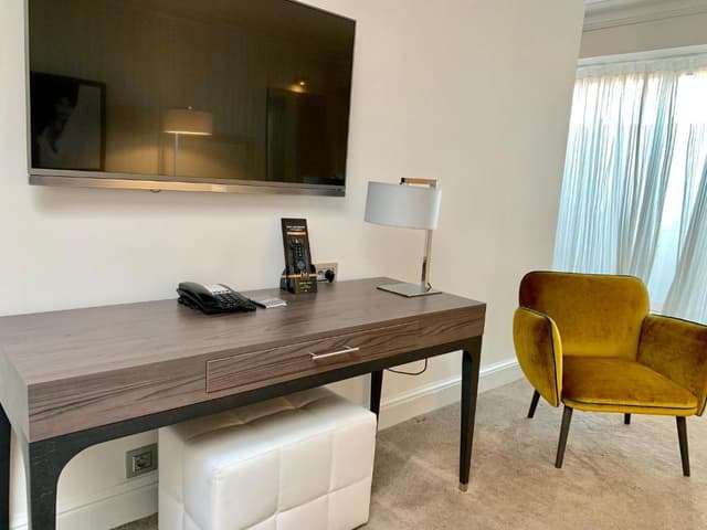 Prestige Suite