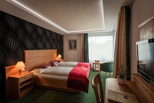 Deluxe Double Room, 1 King Bed