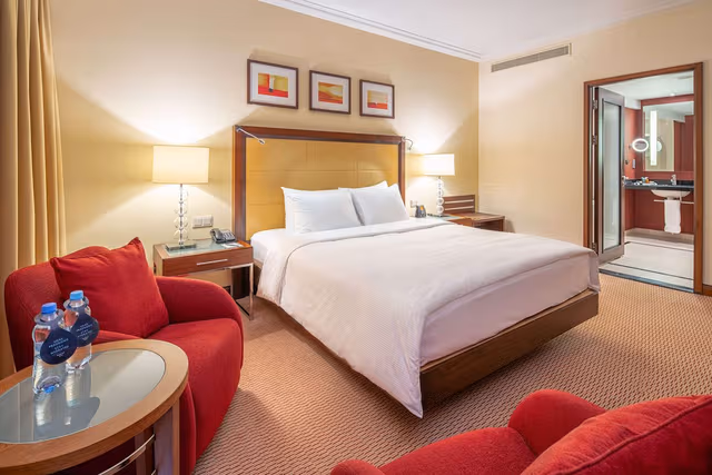 EXECUTIVE PANORAMIC SUITE