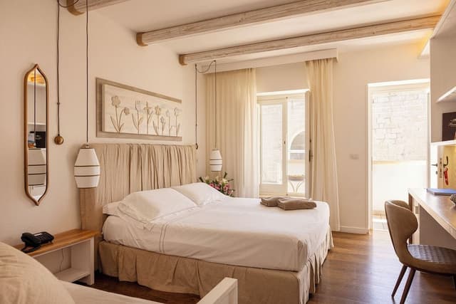 Comfort Room, Balcony, Courtyard Area