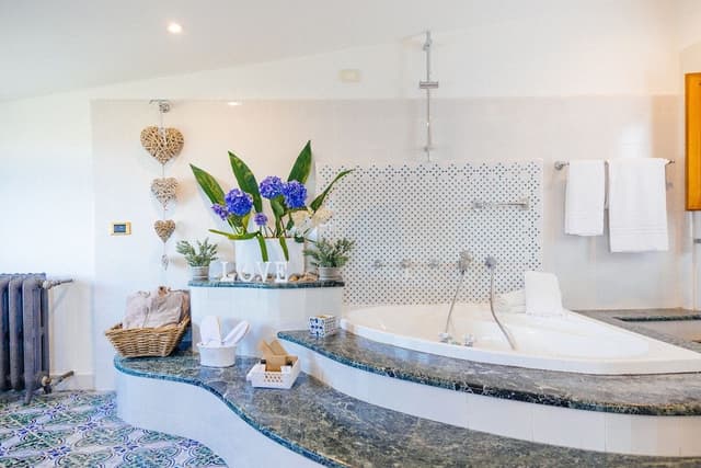 Suite, Jetted Tub, Sea View