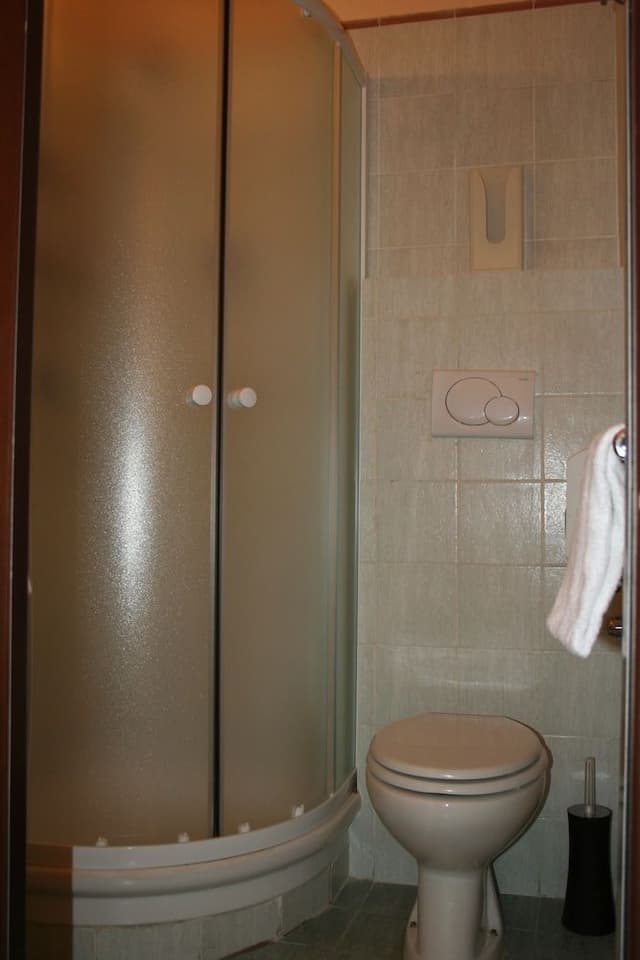 Basic Double Room