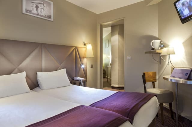 Superior Triple Room