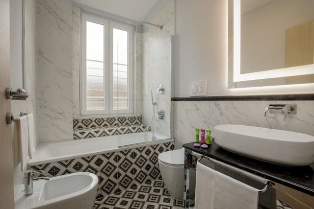 Luxury Triple Room