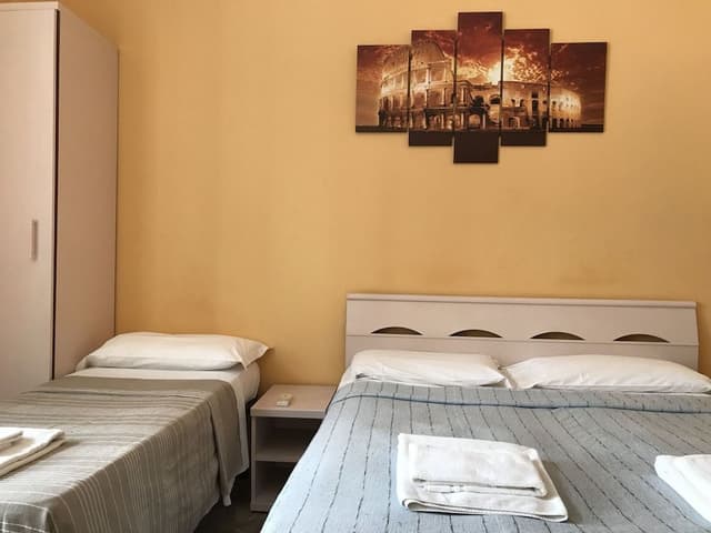 Triple Room