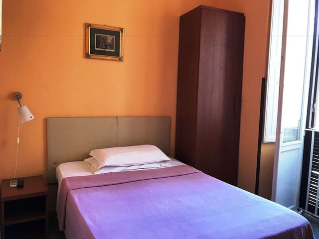 Economy Room, 1 Large Twin Bed