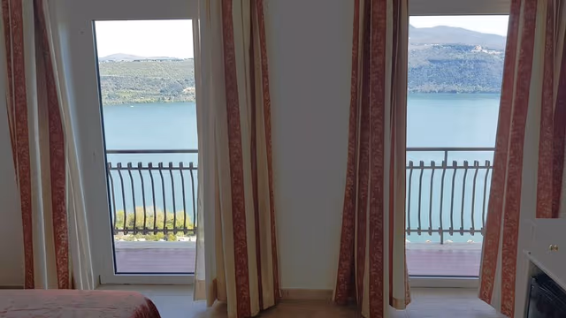 Superior Double Room, Lake View