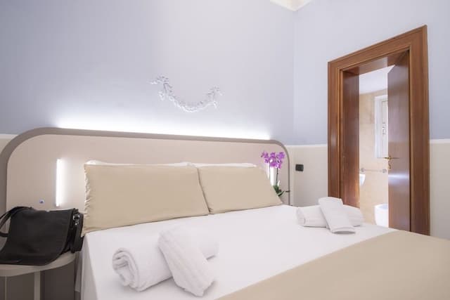 Classic Double or Twin Room (Small)