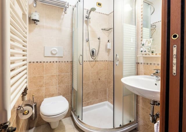 Basic Single Room