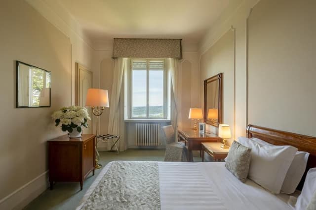 Double Room with Lake View
