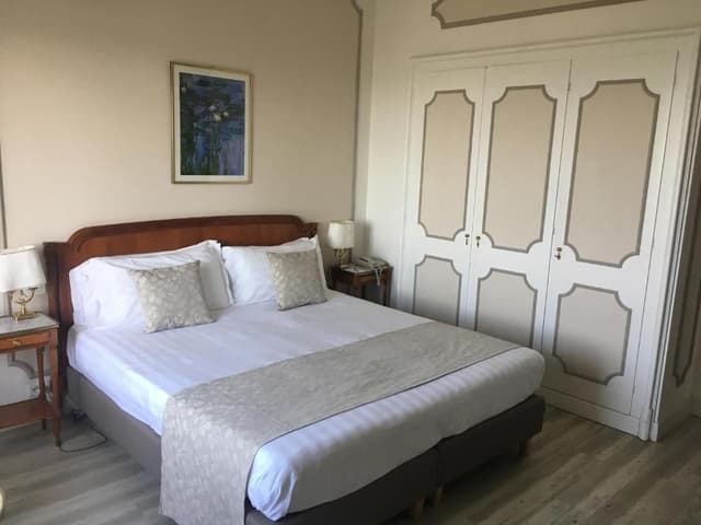 Double Room with Lake View