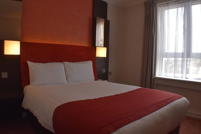 Double Room, 1 Double Bed