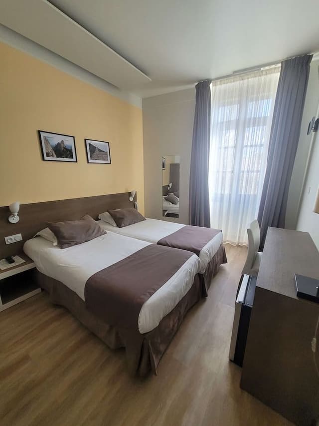 Standard Room, Multiple Beds