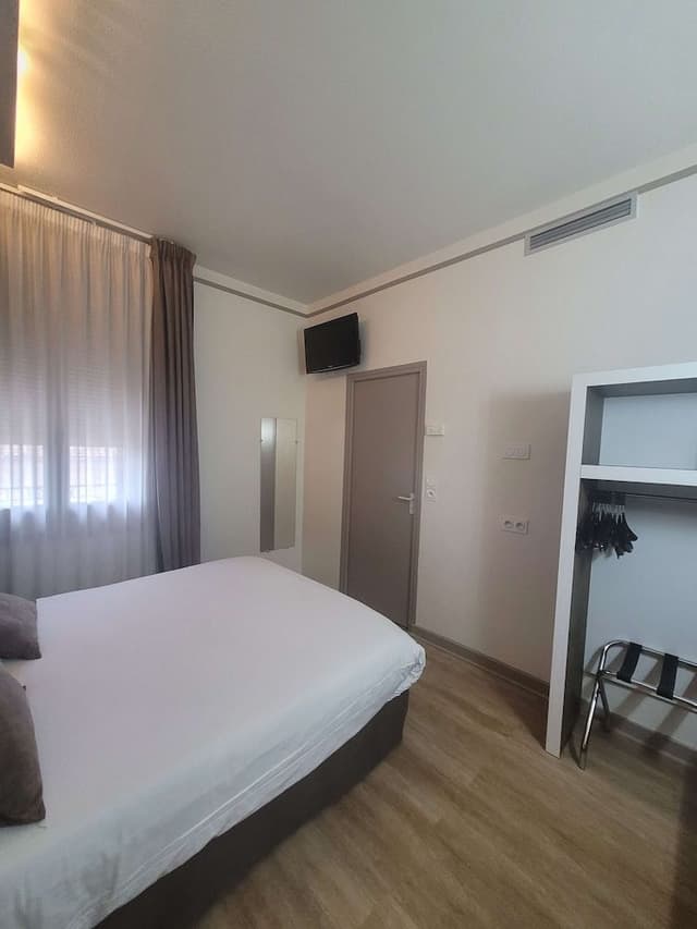 Standard Room, 1 Double Bed