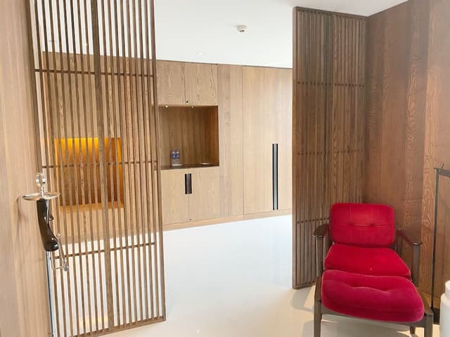 Business Room, 2 Double Beds, City View