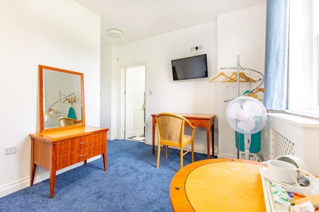 Basic Double Room