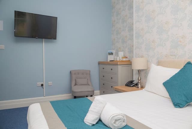 Basic Double Room