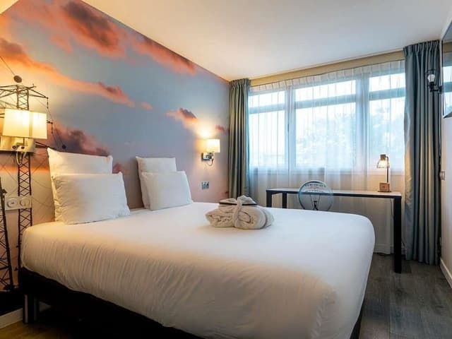 Superior Room (1 Large bed)