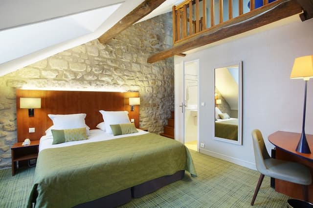 Duplex Room