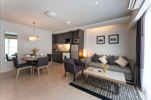 Standard Suite