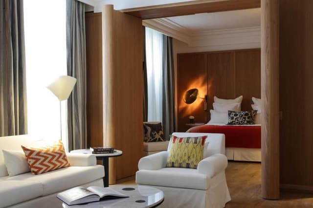Prestige Suite